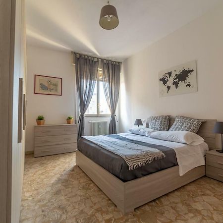 Bologna Fiera Fani Apartment ภายนอก รูปภาพ