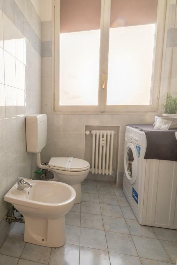 Bologna Fiera Fani Apartment ภายนอก รูปภาพ
